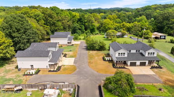 2634 White Plains Way, Knoxville, TN 37920