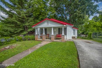 2635 Gaston Ave, Knoxville, TN 37917