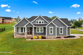 2635 River Island Blvd, Kodak, TN 37764