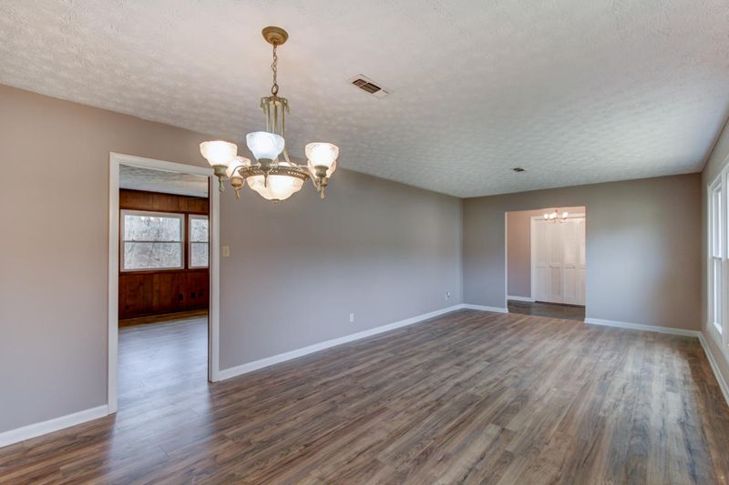 2637 Hinds Creek Road Rd, Heiskell, TN 37754