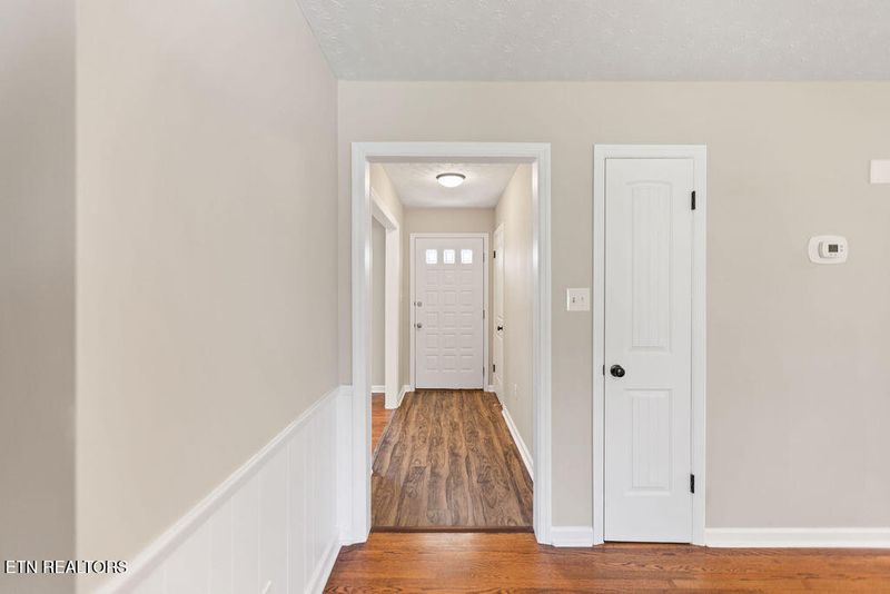 2637 Shropshire Blvd, Powell, TN 37849