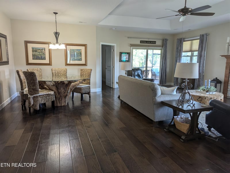 264 Holly Tree Dr, Crossville, TN 38555