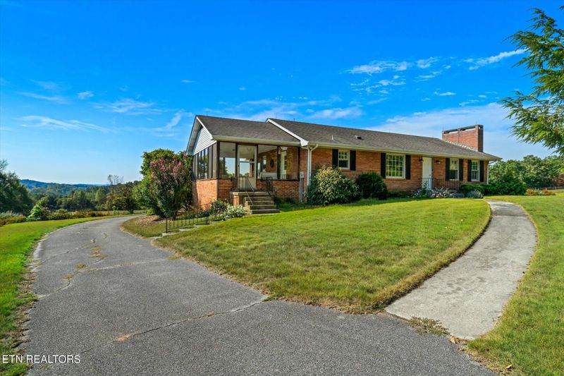 264 Howard Rd, Loudon, TN 37774