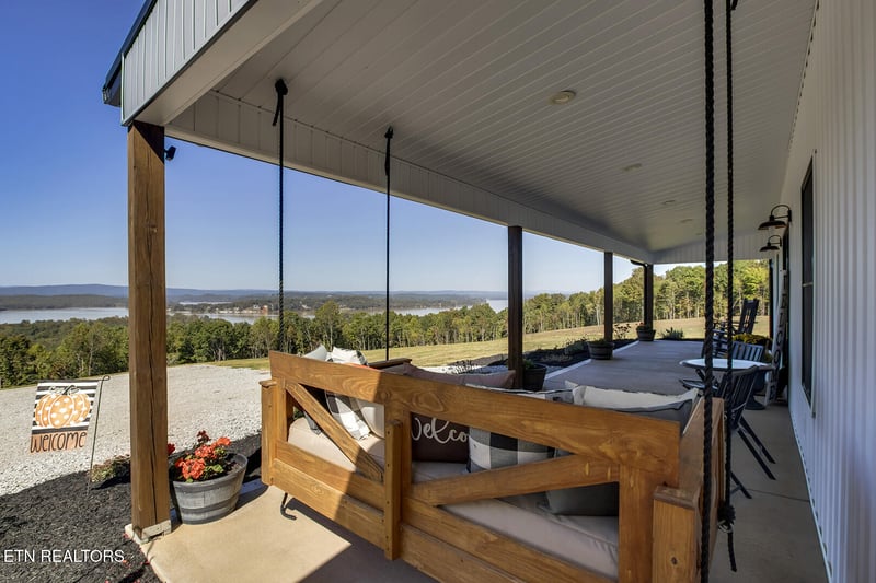 2645 River Rd, Kingston, TN 37763