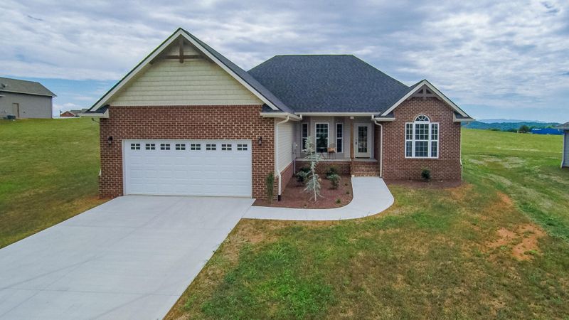 2646 Vista Meadows Ln, Sevierville, TN 37876