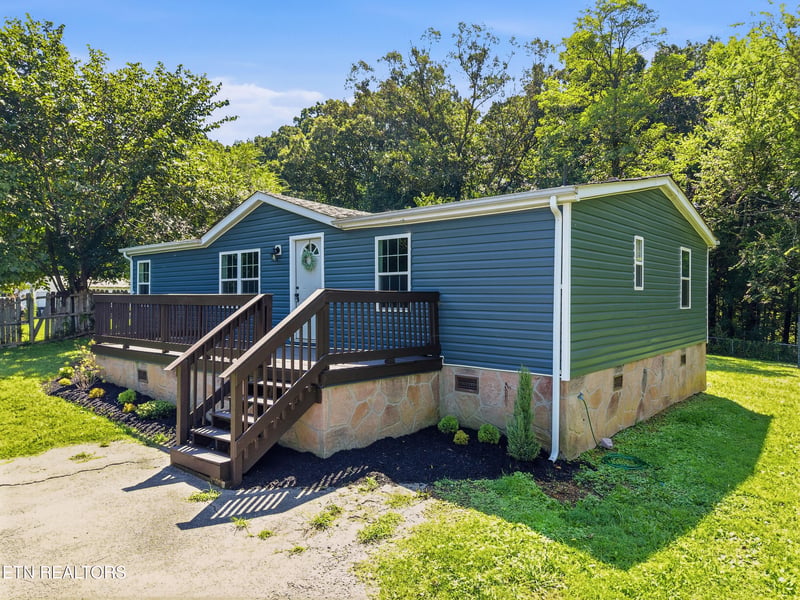 2649 Shipetown Rd, Mascot, TN 37806