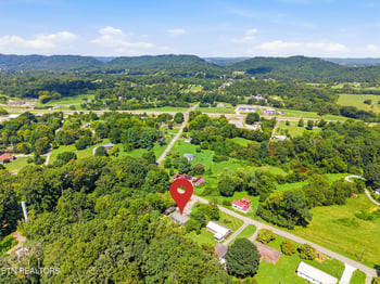 2649 Shipetown Rd, Mascot, TN 37806