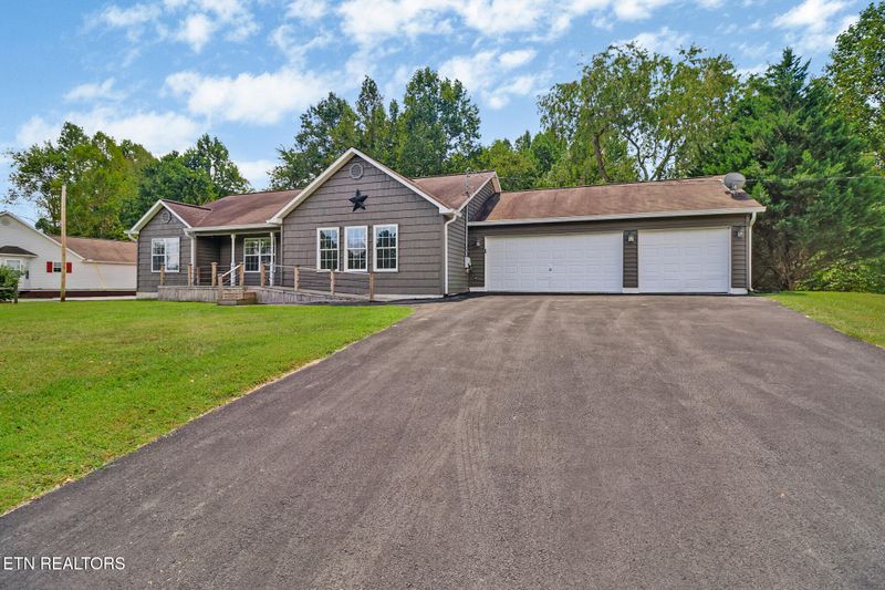 265 Addi Ln, Oneida, TN 37841