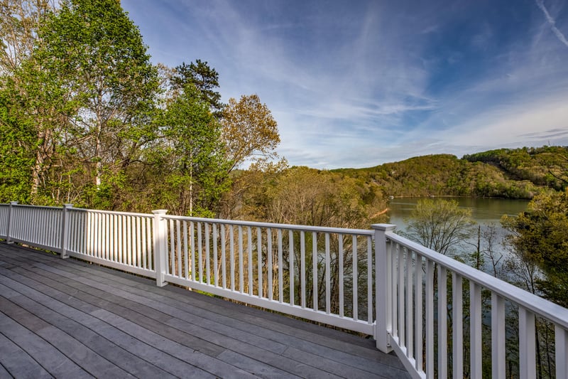265 Dillon Ln, Caryville, TN 37714