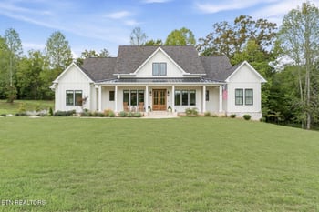 265 Lake Ferry Dr, Loudon, TN 37774