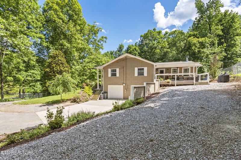 265 Marlow Rd, Clinton, TN 37716