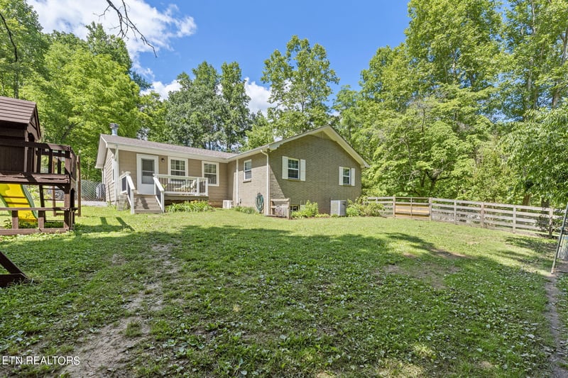 265 Marlow Rd, Clinton, TN 37716