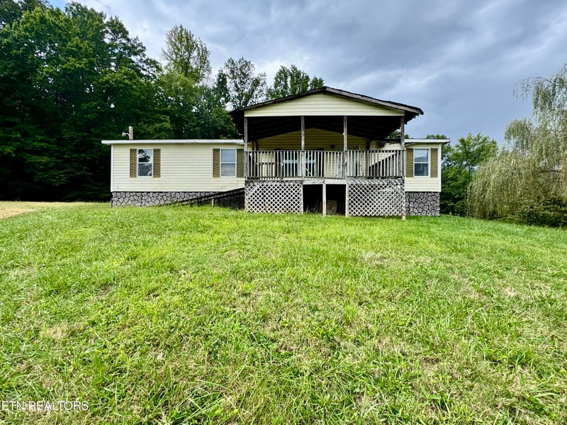 265 Sandy Gap Rd, Pioneer, TN 37847