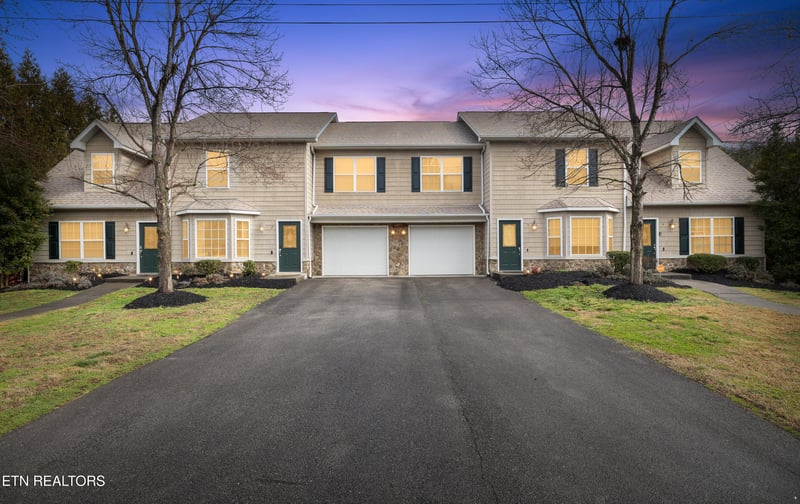 2655 High Valley Dr #2, Pigeon Forge, TN 37863