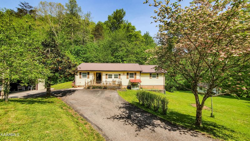 266 Wolfenbarger Ln, Luttrell, TN 37779