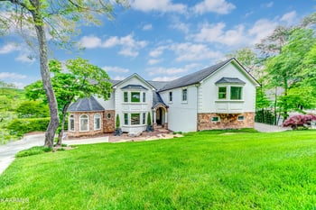 2660 Coulter Shoals Cir, Lenoir City, TN 37772