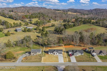 2660 Sharps Chapel Rd, Sharps Chapel, TN 37866