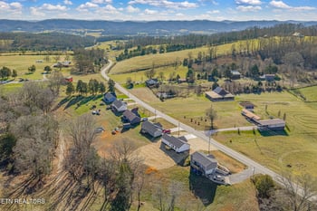 2660 Sharps Chapel Rd, Sharps Chapel, TN 37866