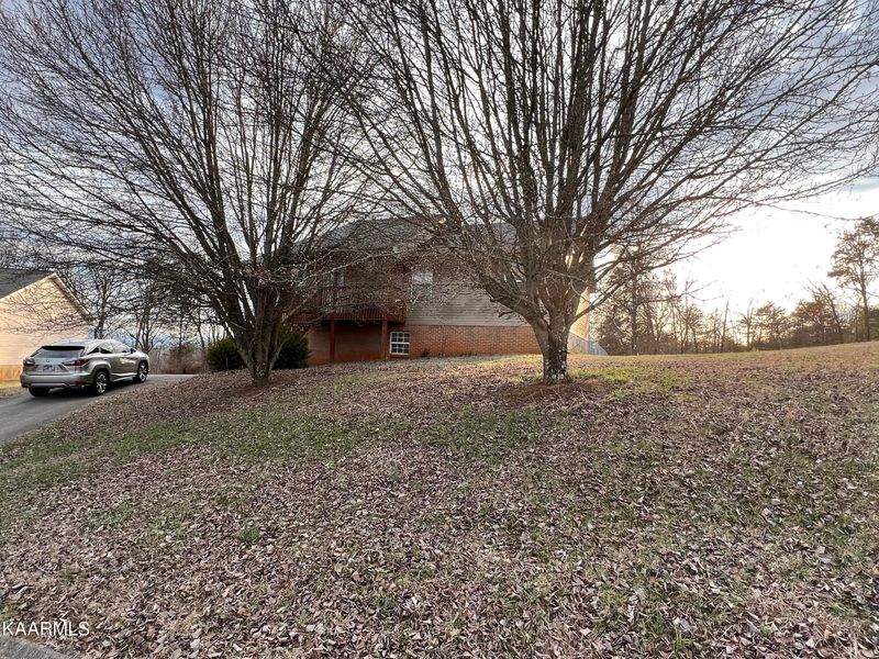 2665 Colonel Dr, Kodak, TN 37764