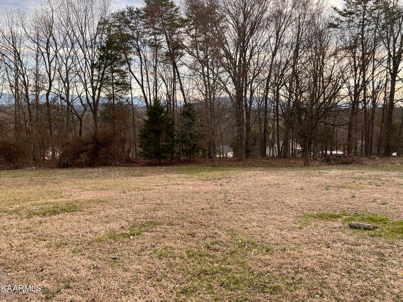 2665 Colonel Dr, Kodak, TN 37764