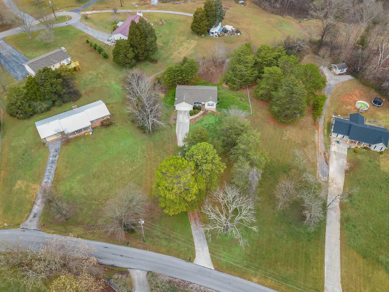 2668 Sunrise Blvd, Kodak, TN 37764