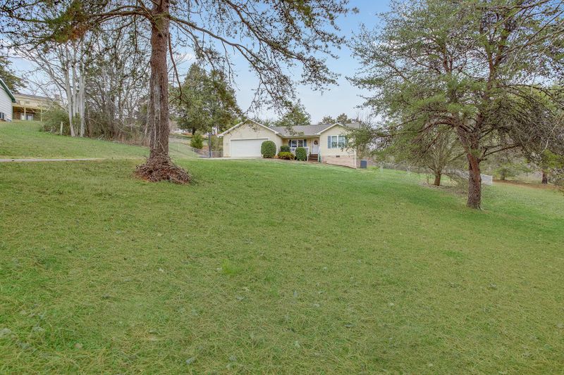 2668 Sunrise Blvd, Kodak, TN 37764