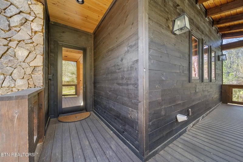 2669 Sulpher Springs Way, Sevierville, TN 37862