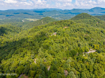 267 Cobblestone Way, Townsend, TN 37882
