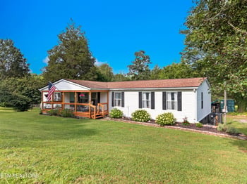 267 Pine Ridge Rd, Clinton, TN 37716