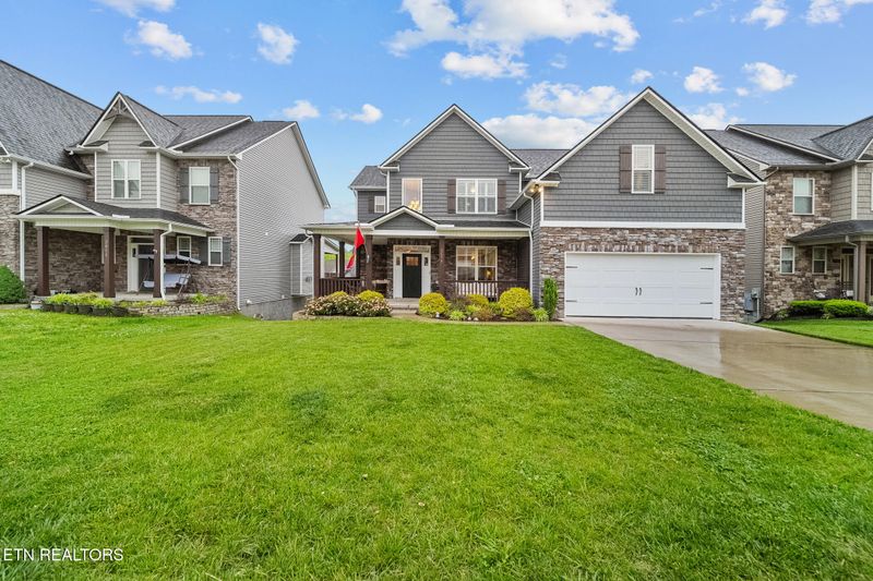 2675 Brooke Willow Blvd, Knoxville, TN 37932