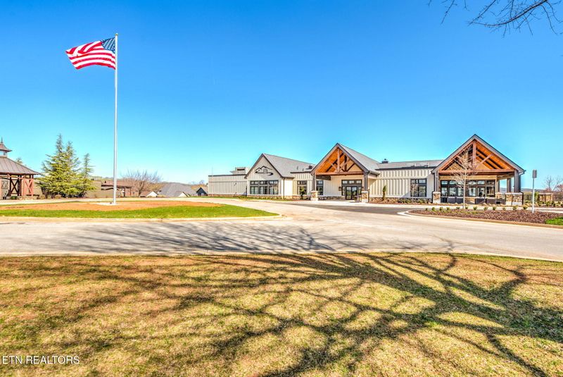 2679 Persimmon, Loudon, TN 37774