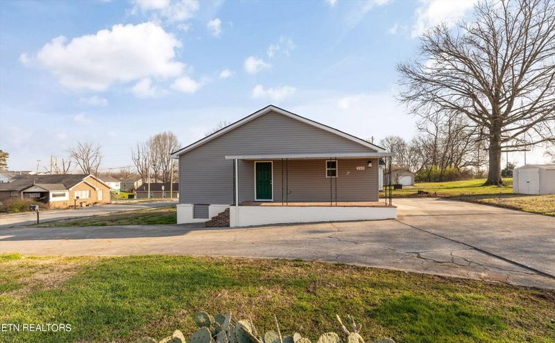 268 E Edison St, Alcoa, TN 37701
