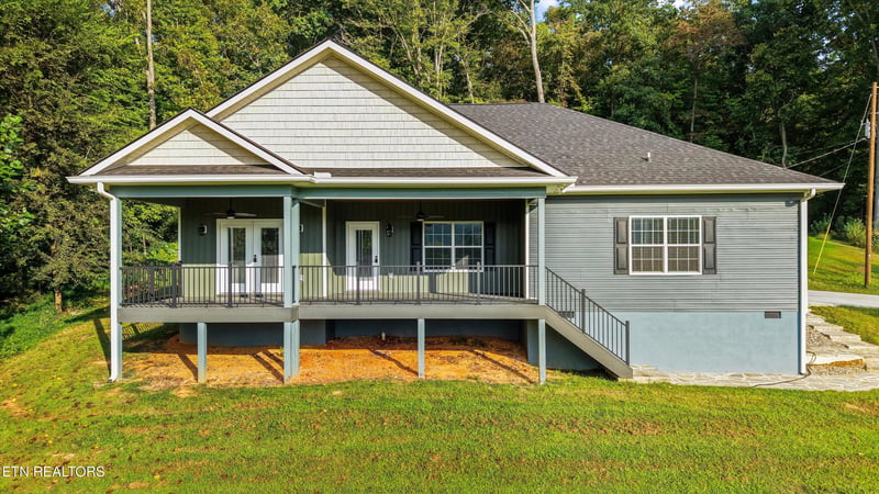 268 Shady Shores Ln, Kingston, TN 37763