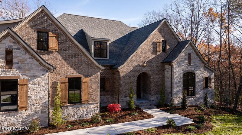 268 Stonehenge Dr, Crossville, TN 38558