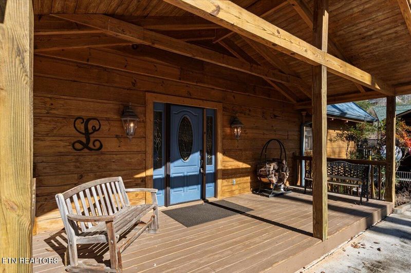 268 W Deerwalk Ln, Lafollette, TN 37766