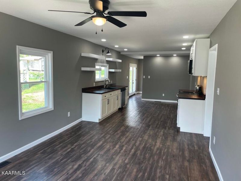268 W Stephenson St, Alcoa, TN 37701