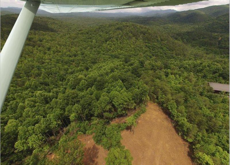 2680 Harold Witt Rd, Tellico Plains, TN 37385