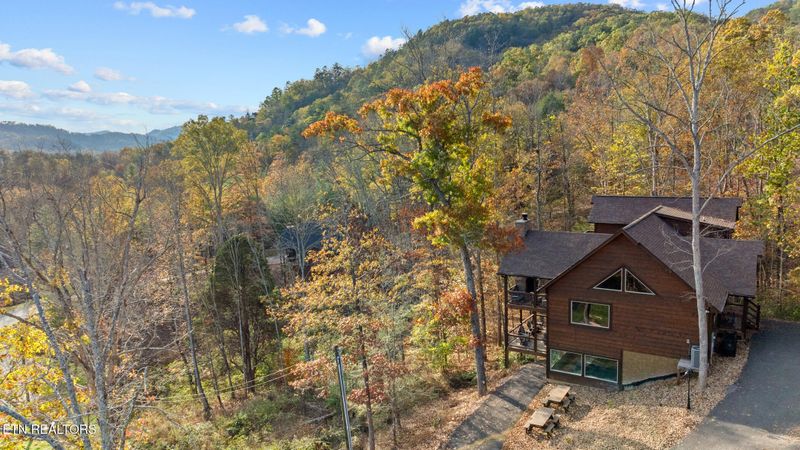 2686 Sulpher Springs Way, Sevierville, TN 37862