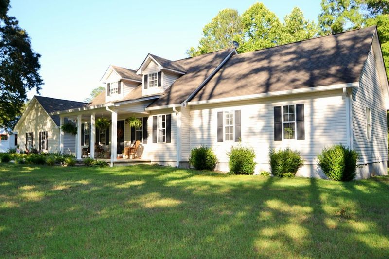 2689 Swanson Rd, Ringgold, GA 30736