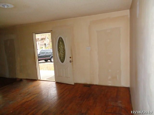 269 Hatfield St, Jellico, TN 37762