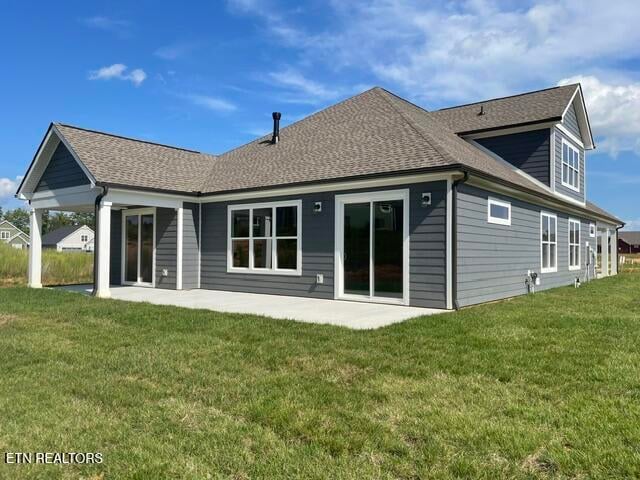 269 Honeysuckle Dr, Lenoir City, TN 37771
