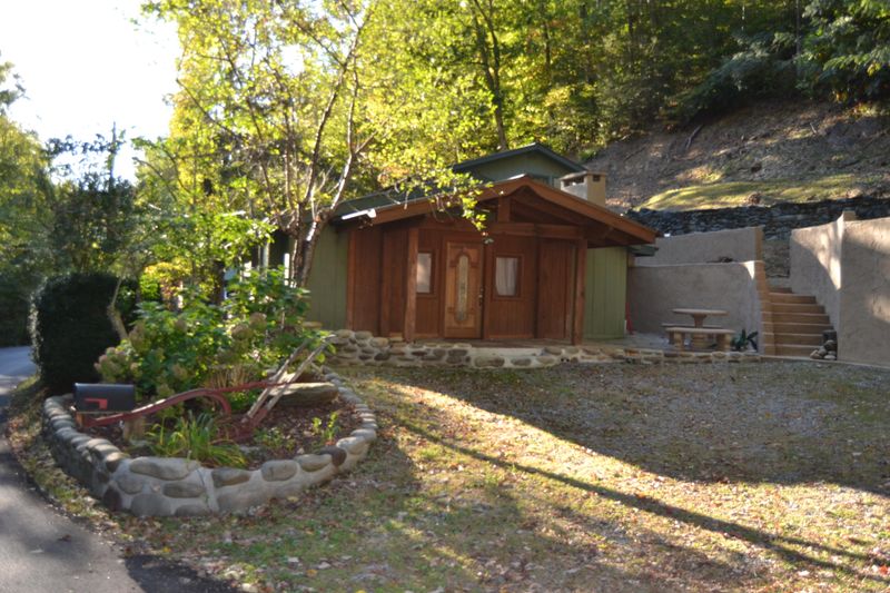 269 Huskey Grove Road Rd, Sevierville, TN 37876