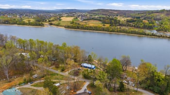269 Lakeshore Vista Dr, Kingston, TN 37763