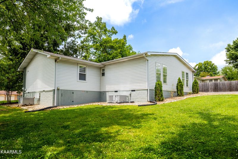 269 Mohawk Cr Cir, Seymour, TN 37865