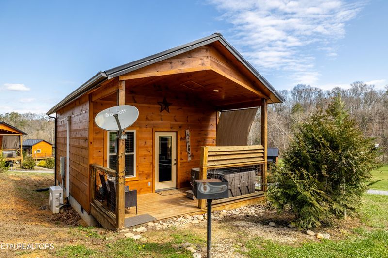 2691 Jessie Rd #4, Sevierville, TN 37876