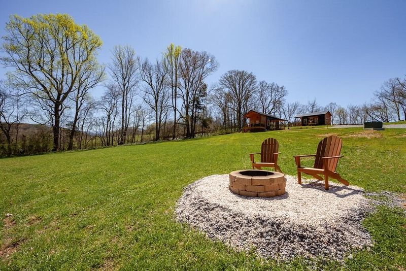 2691 Jessie Rd, Sevierville, TN 37876