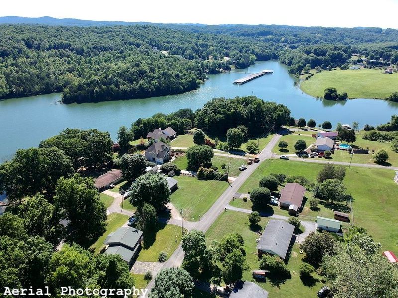 2692 Lowe Dr, Talbott, TN 37877