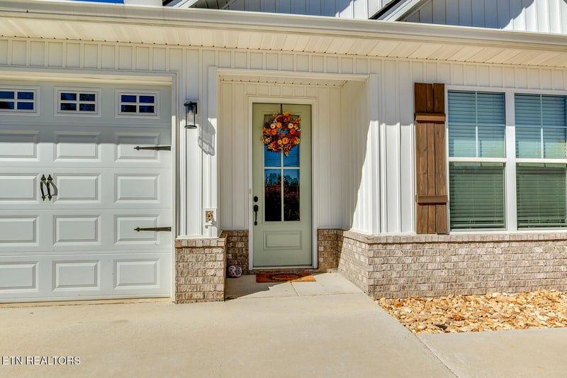26950 Hines Valley Rd, Loudon, TN 37774