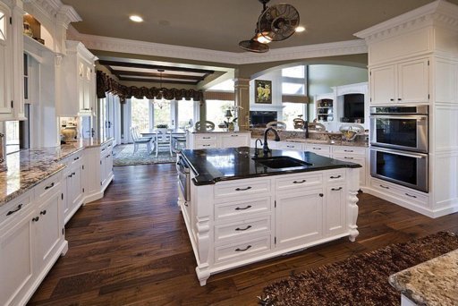2698 Oakum Ct, Lenoir City, TN 37772