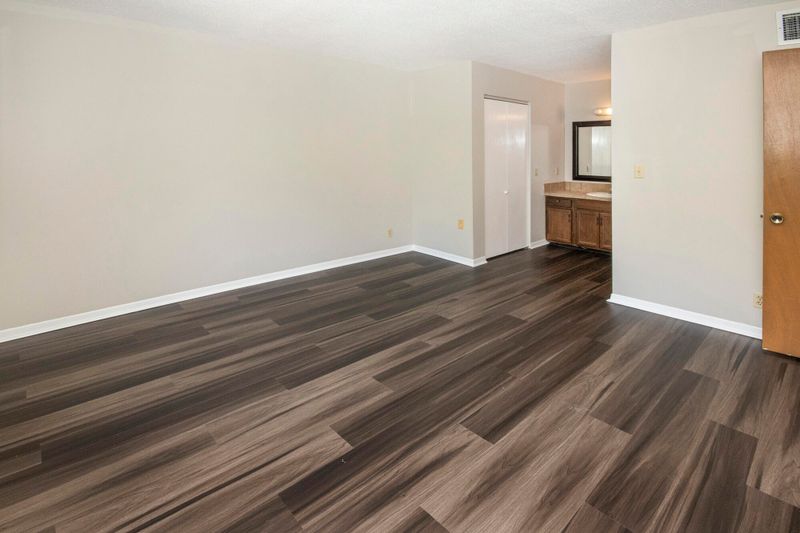 27 Bradford Cir, Oak Ridge, TN 37830